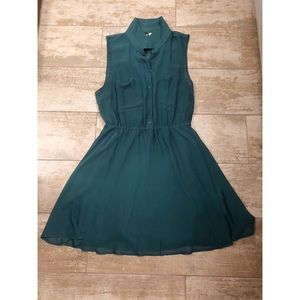 Green H&M dress